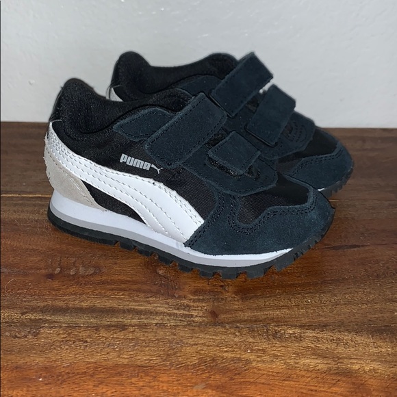 Puma Toddler Shoes 4 - Picture 1 of 7